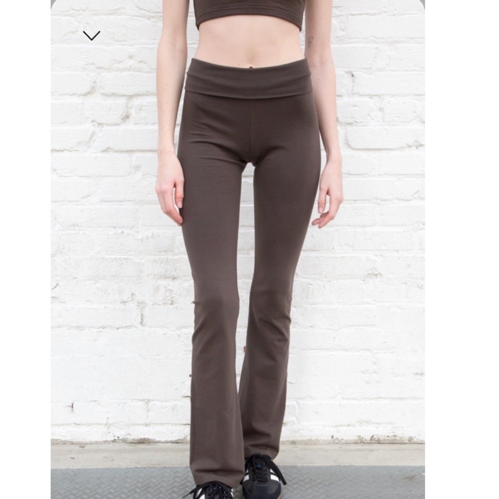 Brandy Melville Priscilla Pants Dark Umber